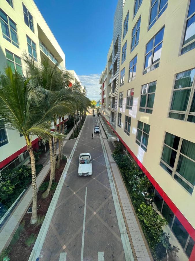Costa Hollywood Steps To Beach Экстерьер фото