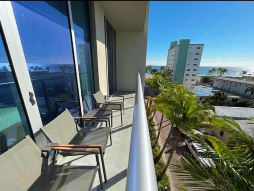 Costa Hollywood Steps To Beach Экстерьер фото